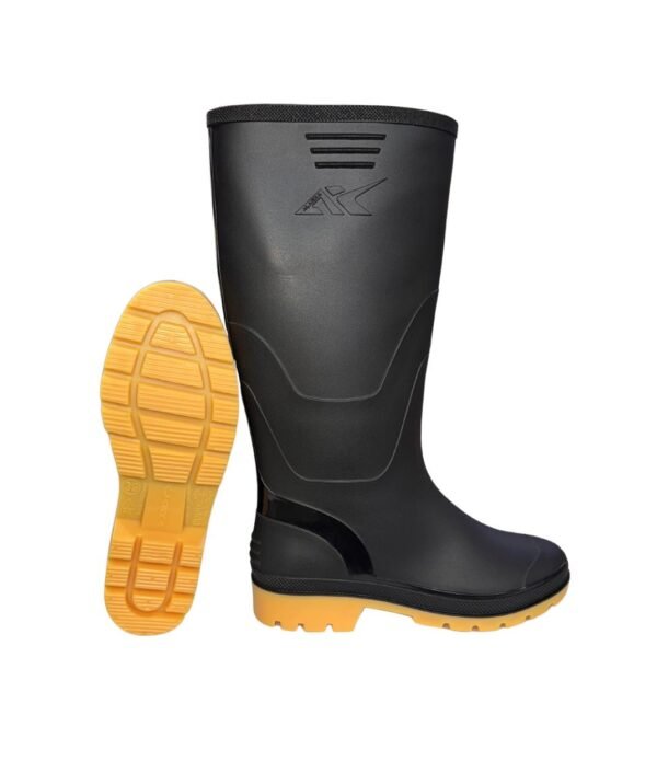 Bota Campesina Orion suela goma caña negra para el campo